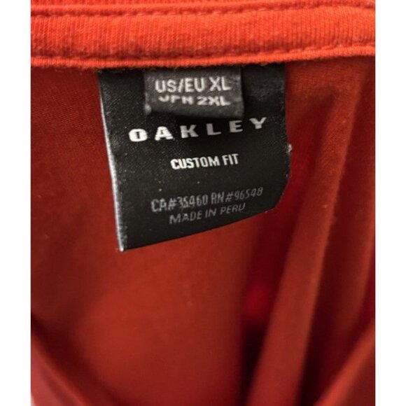 Oakley Men Red Crew Neck Tee Embroidered Logo Short Sleeve Shirt, 2XL, T-shirt - Picture 6 of 6